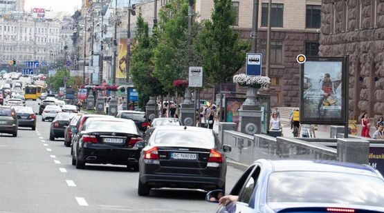 Фото рекламной плоскости по адресу Крещатик ул., 30