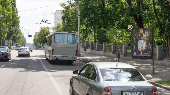 Фото рекламной плоскости по адресу Тараса Шевченко бул., бот.сад верх (2)