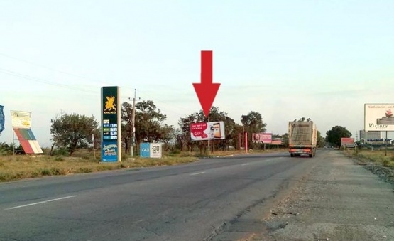 Фото рекламной плоскости по адресу Кировоградское шосе Н-23, на разделителе, (104км+700м напротив Райдержветмед, АЗС "Элин", "Новый двор"), в направл. в центр города