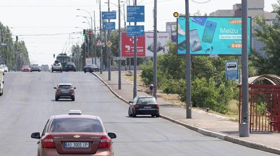 Фото рекламної площини за адресою Теодора Драйзера ул., напротив д.№36
