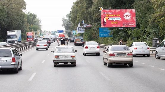 Фото рекламной плоскости по адресу Глушкова Академика., 50 м от КПП