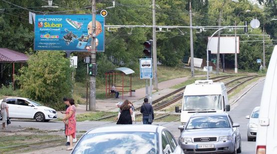 Фото рекламной плоскости по адресу Василенко Николая ул., напротив д.№7/50