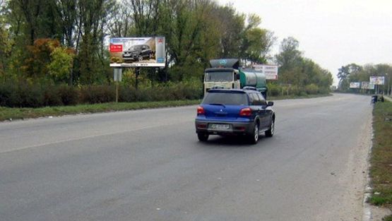 Фото рекламной плоскости по адресу Киевская ул. / Сухоярская ул., выезд из города