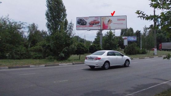 Фото рекламной плоскости по адресу 200 лет Херсона пл, в центр, правый