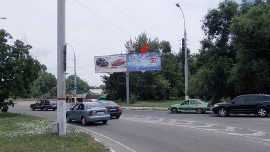 Фото рекламної площини за адресою Паровозная ул, на пл 200 лет Херсона, правый