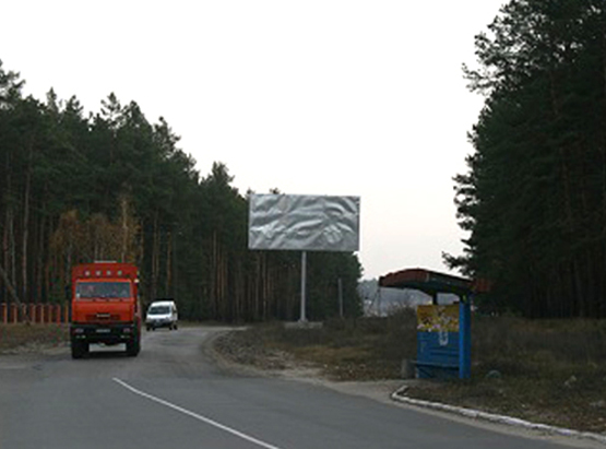 Фото рекламной плоскости по адресу на углу ул. Соборная и пер. Гайдара