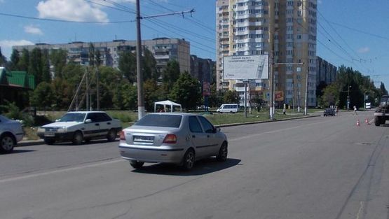 Фото рекламної площини за адресою Покрышева ул., 20 / 49-й Гв Дивизии ул