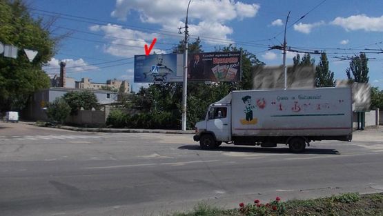 Фото рекламной плоскости по адресу Корабельная пл / Краснофлотская ул, левый