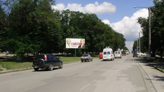 Фото рекламной плоскости по адресу Грушевского пр / Пушкинская ул / Д Галицкого ул !!! Увага, розмір 3010х6010 !!!