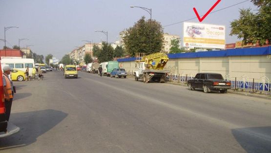 Фото рекламной плоскости по адресу Князей Корятовичей ул. / Первомайская ул., рынок !!! Размер 3010х6010 мм !!!