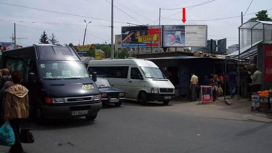 Фото рекламної площини за адресою Львовское шоссе, рынок Изида, выезд на Львов, Тернополь вход на рынок, правый A