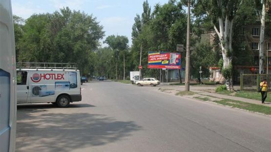 Фото рекламної площини за адресою Димитрова ул, строймаркет Будапешт, к пр Металлургов