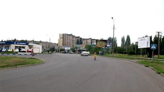 Фото рекламной плоскости по адресу Корнейчука ул / Вечерний б-р, Скор Трамвай, СЕТАБ авто групп, к "Метро"