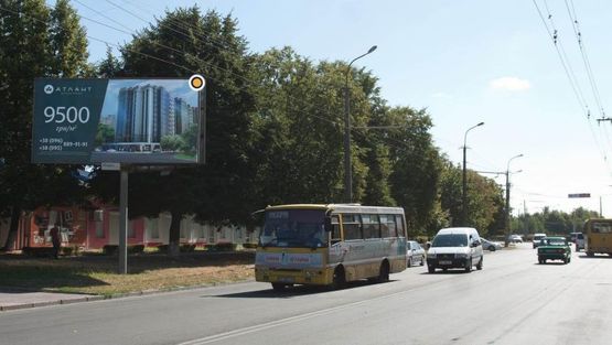 Фото рекламной плоскости по адресу Гордиюк ул, 11, в центр