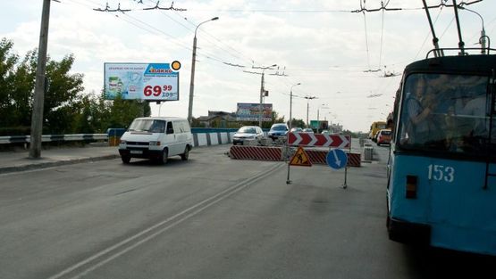 Фото рекламной плоскости по адресу Карпенко-Карого ул / Победы пр, в центр