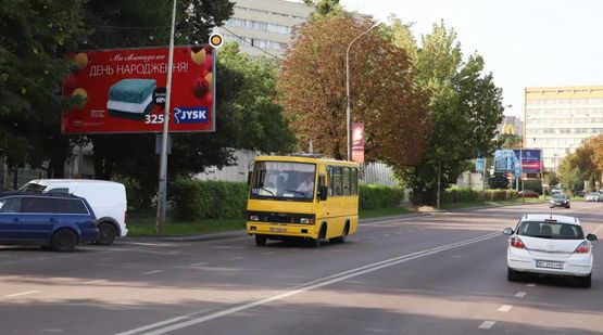 Фото рекламной плоскости по адресу Липинского ул. 16
