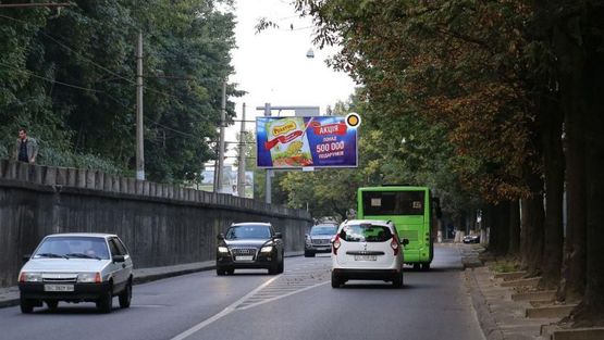 Фото рекламной плоскости по адресу Сахарова ул, 42, щит 3 из центра