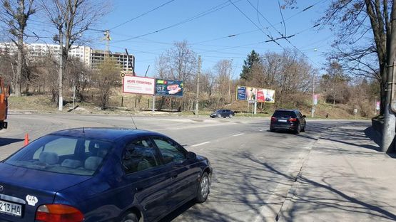 Фото рекламной плоскости по адресу Варшавская ул./Черновола пр-т, левый