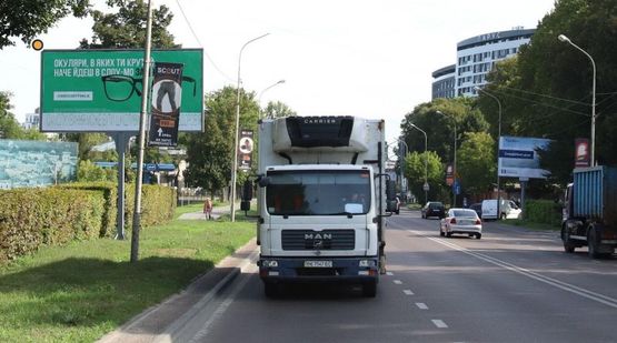 Фото рекламной плоскости по адресу Липинського ул., 13