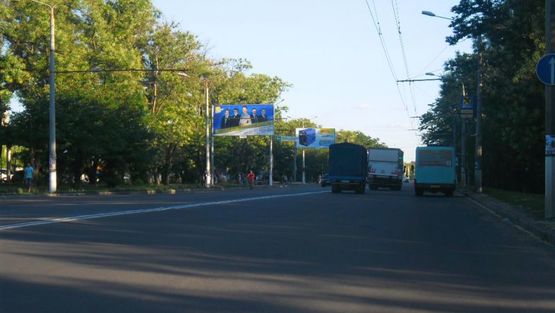 Фото рекламной плоскости по адресу Г.Сталинграда пр., район "Метро" (2)
