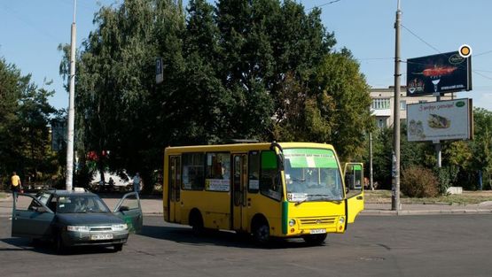 Фото рекламної площини за адресою Привокзальная пл, 1, верхний, в центр