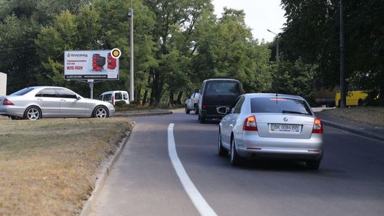 Фото рекламної площини за адресою Киевская ул, из центра