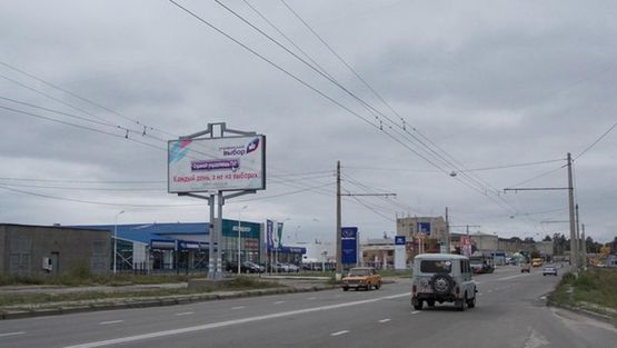 Фото рекламной плоскости по адресу Черепина ул., 72-74, из центра