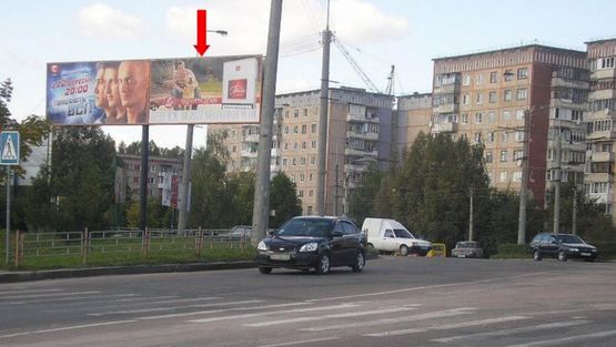 Фото рекламной плоскости по адресу Коновальца ул / Злуки ул, с Коновальца, правый, в центр