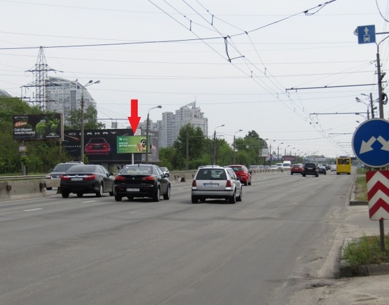 Фото рекламної площини за адресою Степана Бандеры, 28, просп. (напротив Автосалоны "Тойота", "АИС", "Виннер Автомотив", ТЦ Plazma, ТЦ "Макрос", МЕТРО) в напр. просп. С.Бандеры