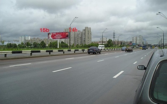 Фото рекламної площини за адресою Бажана Н. просп., ст. м. Позняки (ОщадБанк, Церковь Петра и Павла, в направлении Бориспольского шоссе), левый