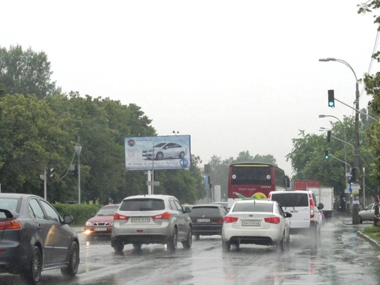 Фото рекламної площини за адресою Стеценко ул., 19А  (АЗС "УкрАВТО", "Правекс Банк", "Универсал Авто", направление просп. А.Палладина)