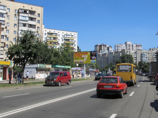 Фото рекламної площини за адресою Вербицкого ул., 15 (100м перед ТЦ "Фуршет", ОщадБанк) напросп. к Харьковскому шоссе