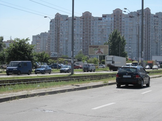 Фото рекламної площини за адресою Ахматовой ул., 21 (караоке "Spivakoff",  Новая почта №22) направ. к прос. П.Григоренко