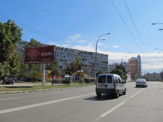 Фото рекламної площини за адресою Гайдай Зои ул., 10 (маркет "Эко-Маркет", Гастроном") направление к ст. м. Минская