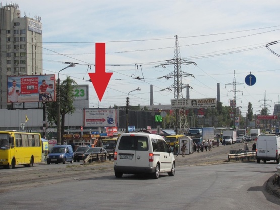 Фото рекламной плоскости по адресу Красногвардейская ул. - ст. м.  "Черниговская"  (супер-маркет "Novus", аптека "Доброго дня"