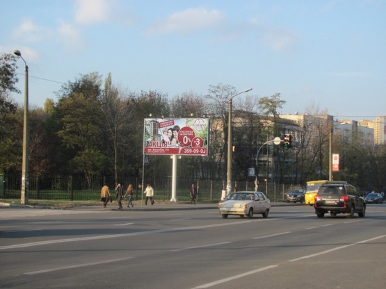 Фото рекламної площини за адресою Васильковская ул., напротив дома № 55 (ст. м.  "Васильковская"), "Институт биологии" КНУ, в направ. ул. Васильковской