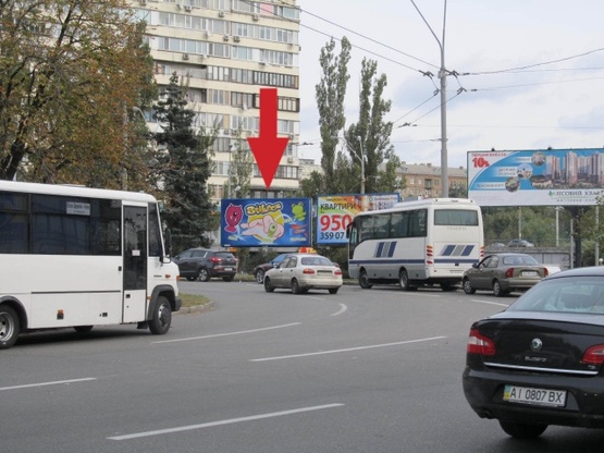 Фото рекламной плоскости по адресу Антоновича ул. (Горького)-Б. Васильковская,180 (Лыбедская пл.)на разделителе, ст. м. Лыбедская, ТР "Навигатор", ТРЦ "Ocean Plaza", Jazz Club, Научно-Техническая Библиотека),в направ.бул.Дружбы Народов