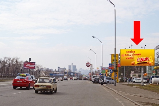 Фото рекламной плоскости по адресу Броварской пр-т, ст. м. "Дарница", в сторону ст. м. "Левобережная"