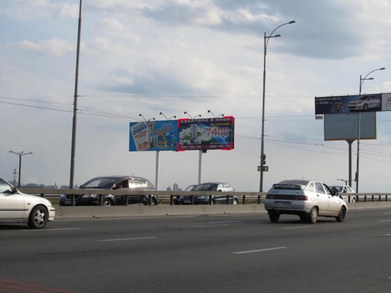Фото рекламной плоскости по адресу Ватутина Ген. просп. (Московский мост), парк "Дружбы Народов", Вейкборд-школа «Адреналин», в направ. Московского прос, правый