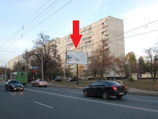 Фото рекламної площини за адресою Холодногорская ул.4 (Елизарова ул.), (Райффайзен Банк Аваль, ОщадБанк, 500м. К ст. м. Холодня Гора, ERSTE Банк), в сторону ул. Верхнегиевской