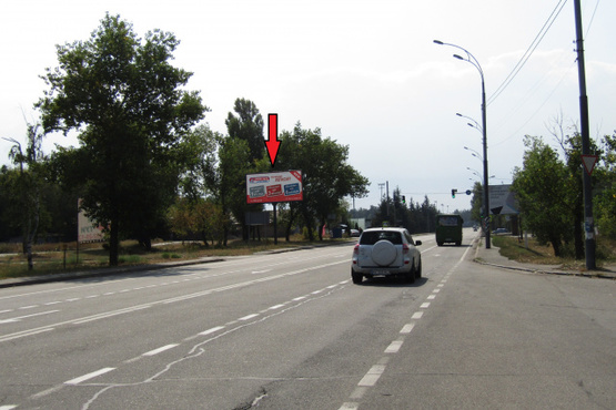 Фото рекламной плоскости по адресу Столичное шоссе (ресторан "Fabius"), направ.из Киева, в Кончу-Заспу
