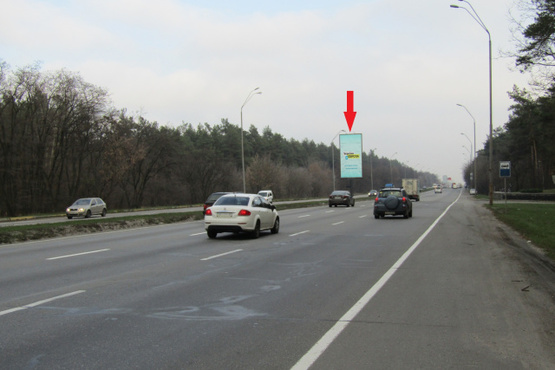 Фото рекламной плоскости по адресу Броварской просп., на разделителе (16+800, Flagman, АЗС "Shell", АЗС "ОККО"), в направл. из Киева