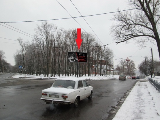 Фото рекламної площини за адресою вул. Семінарська - вул. Велика Гончарівська (Карпівський спуск)