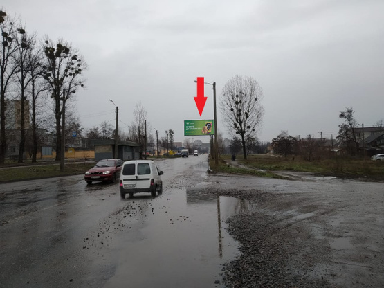 Фото рекламної площини за адресою ул. Залютинская, 53, в сторону ул.Полтавский шлях, в центр