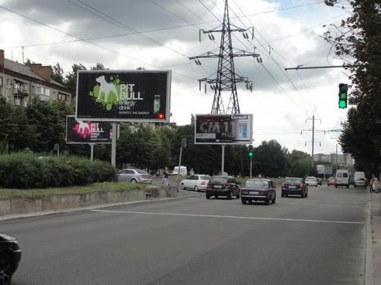 Фото рекламной плоскости по адресу Поля пр. - Стромцова ул., из центра