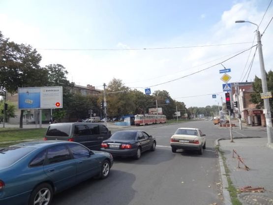 Фото рекламної площини за адресою Святослава Храброго ул. - Воскресенская ул., в центр