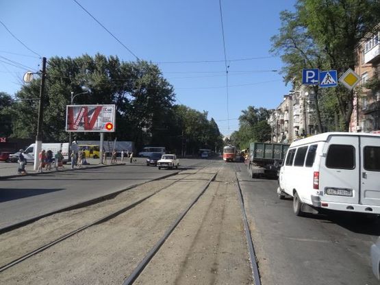 Фото рекламной плоскости по адресу Богдана Хмельницкого пр., 118Д - Кротова ул.