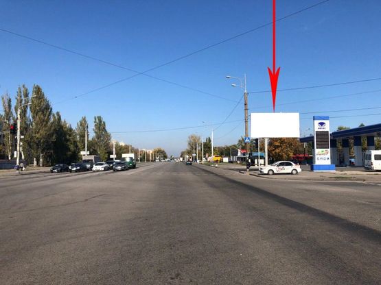 Фото рекламної площини за адресою t219A1,просп. Слобожанський (Газети Правда) - вул. Магдалинівська, на світлофорі