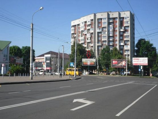 Фото рекламной плоскости по адресу м. Рівне, вул. А.Грушевського, в районі перехрестя з вул. Гагаріна
