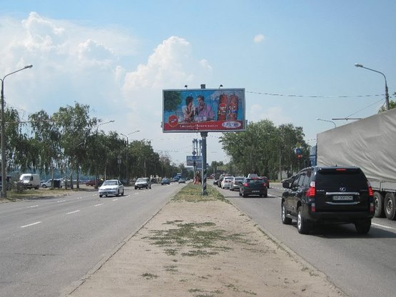 Фото рекламної площини за адресою Набережна магістраль  – вул.Немировича-Данченка, "Рибацький стан", напрямок руху до порту (призматрон)